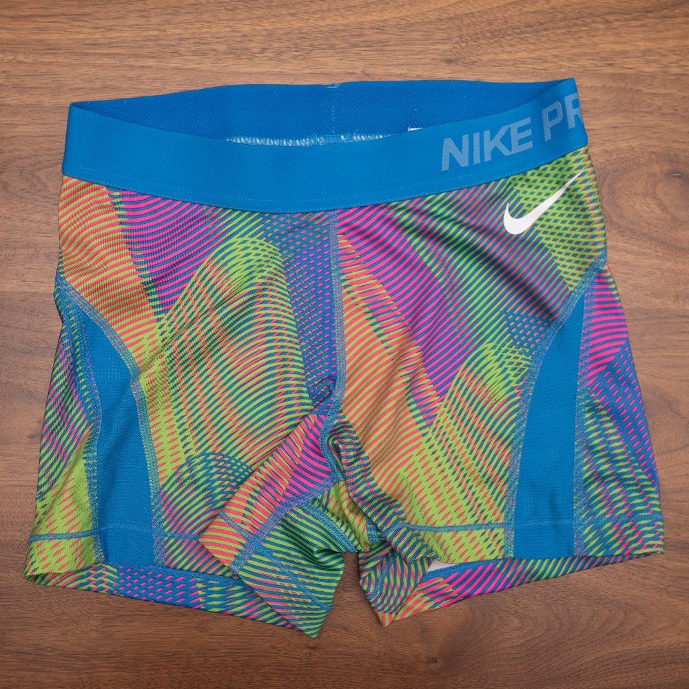 Nike Women's Pro 3” Shorts - Size S
